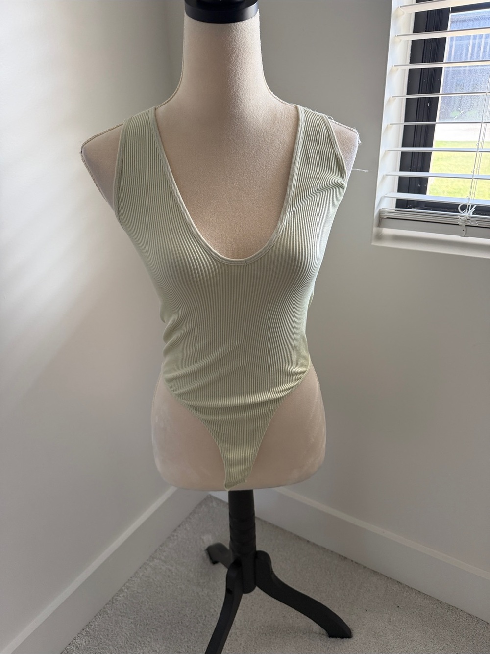 Ribbed Scoop-Neck Sleeveless Bodysuit - Light Sage